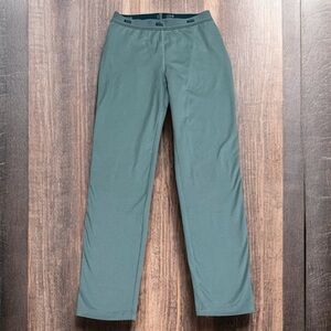 REI Co-op Seafoam Green & White Micro Stripe‎ Baselayer Leggings Kid's M (10-12)